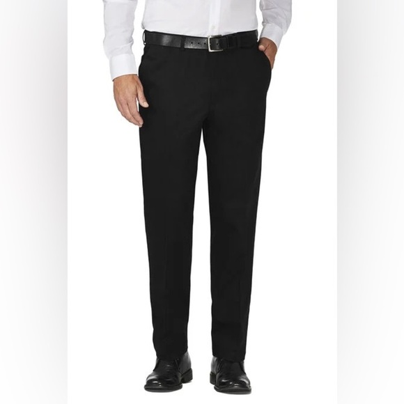 Haggar Men’s Work To Weekend Classic Fit, Flat Front Black Pants, Size 36x34 - Picture 1 of 12